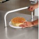 Cake slicer